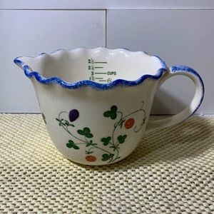 Cote Basque Vintage Hand Painted 2 1/2 cup Measuring cup Ceramic Fluted 70s